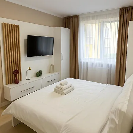 Luxury 7-17 Arena Cluj-Napoca